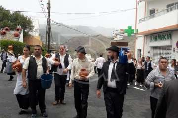 La 50Âª Traída del Agua, en imágenes (Foto TA)